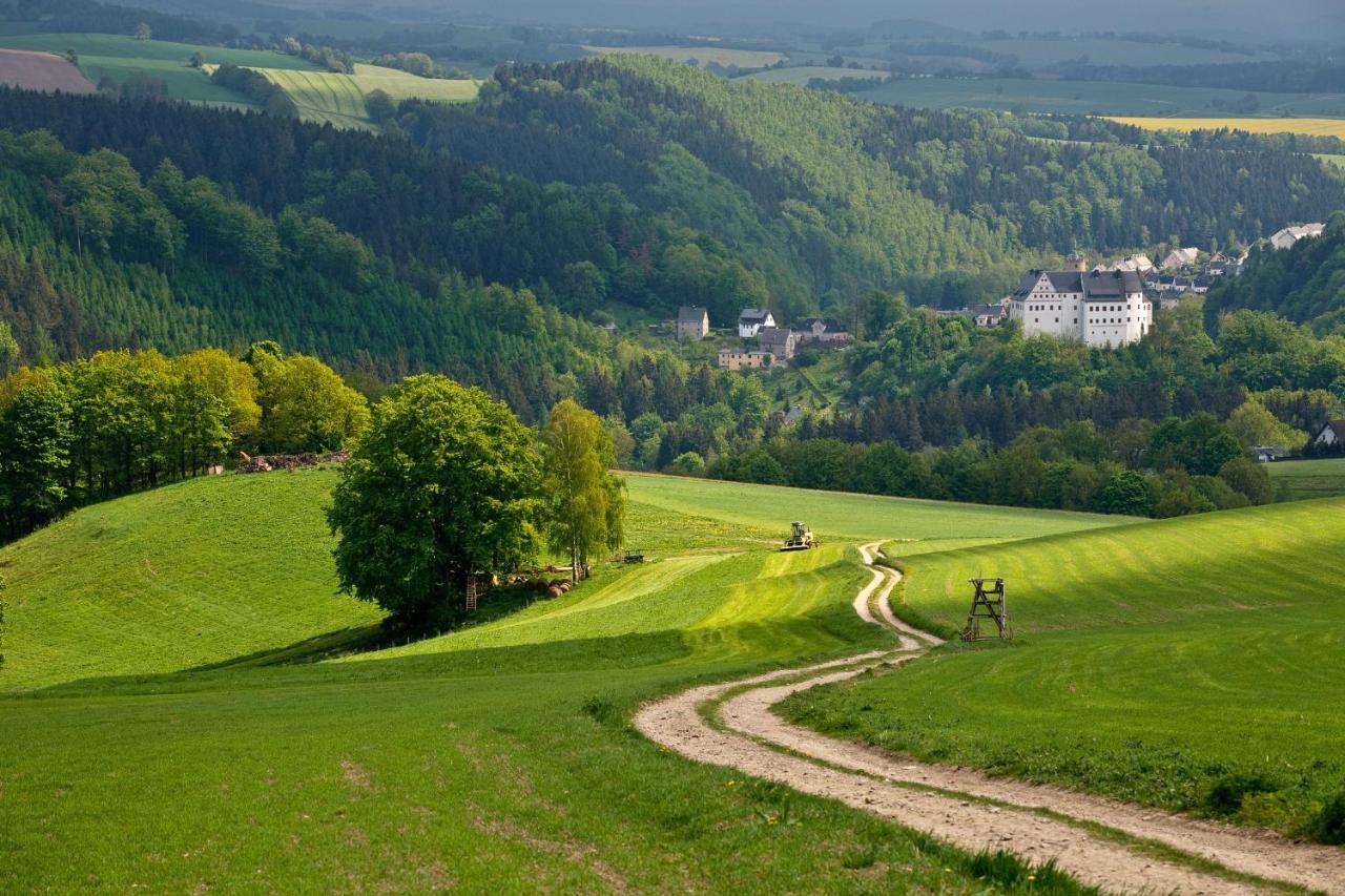 Landhotel Zum Hammer Tannenberg Exterior photo